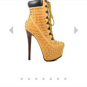 Zigi soho studded boots